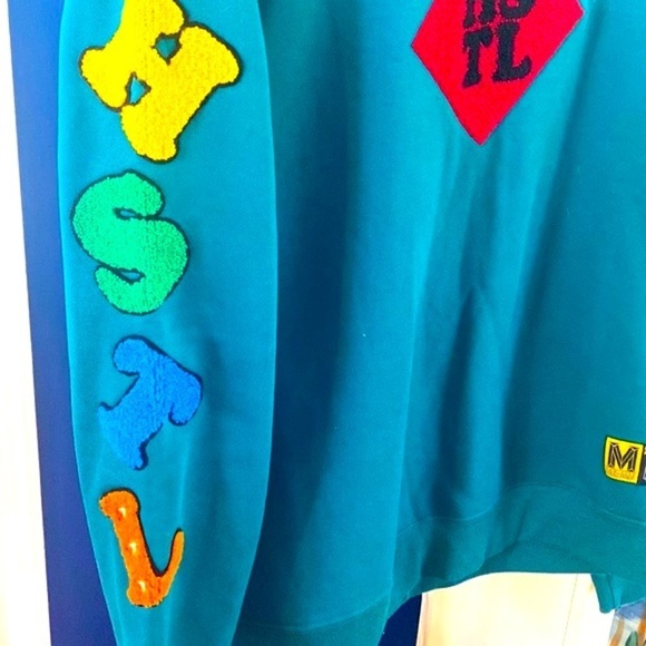 Men’s M. Society by Bad City Green & Red Hustle Crewneck Long Sleeve Sweatshirt - Picture 6 of 7